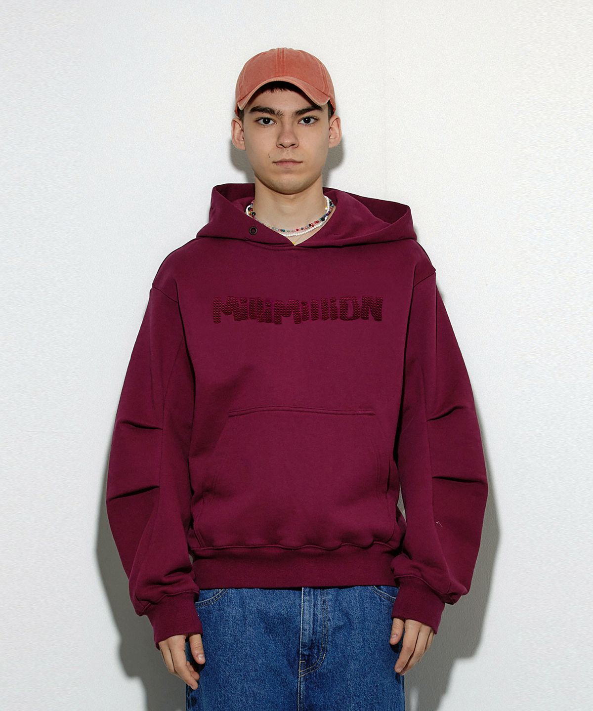 밀리밀리언(MILLIMILLION) COBBLESTONE SIGNATURE HOODY T10-BURGUNDY
