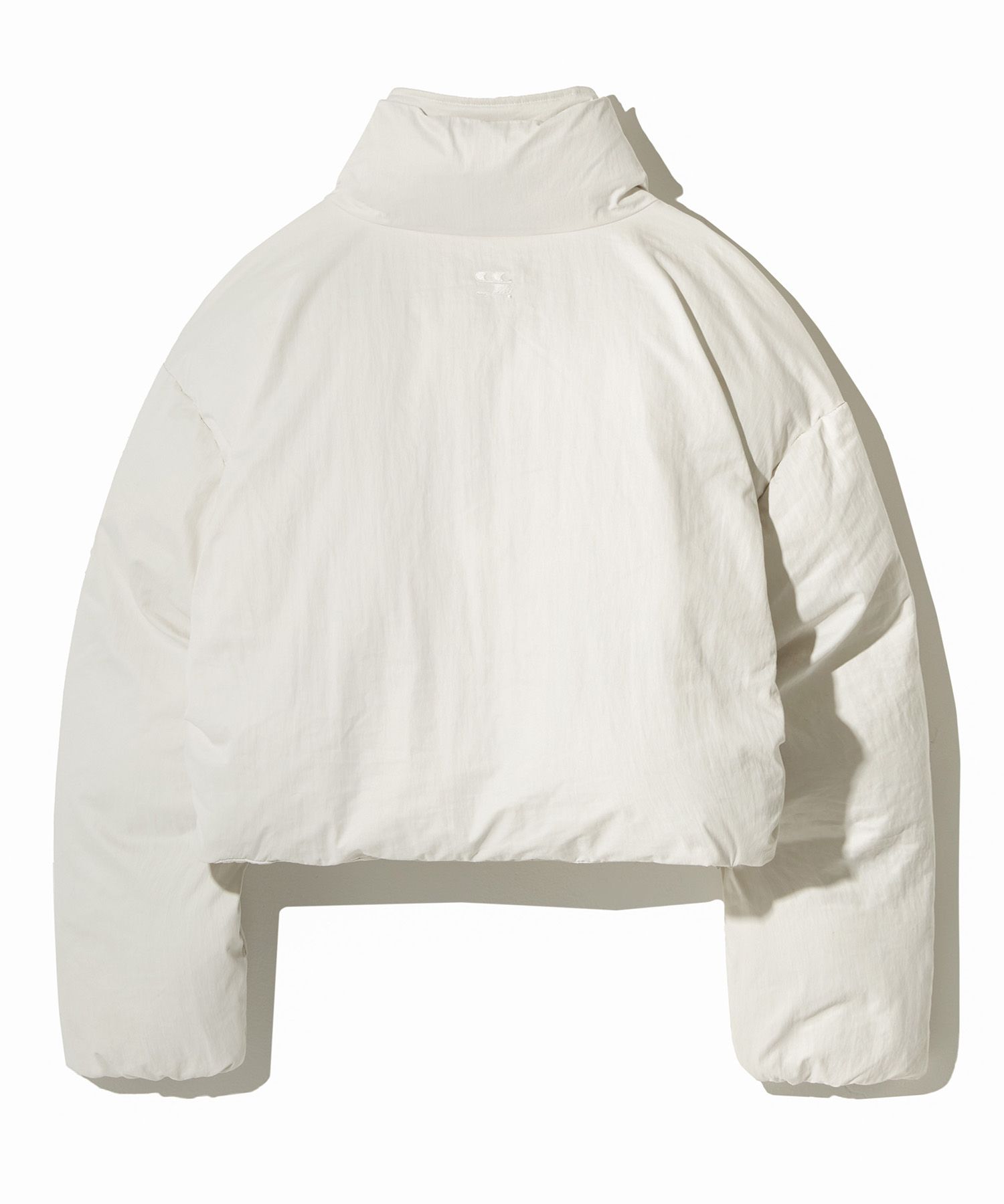 ★コードグラフィー★WAVE LOGO CROP HIGH-NECK LAYERED PADDING MUSINSA | Codegraphy (Woman) WAVE logo crop high neck