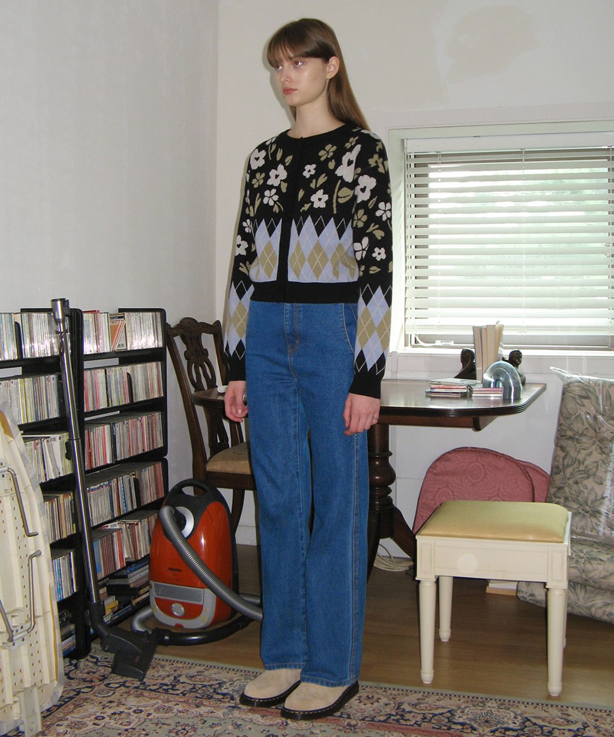 시눈(SINOON) FLORAL JACQUARD CARDIGAN (BLACK)