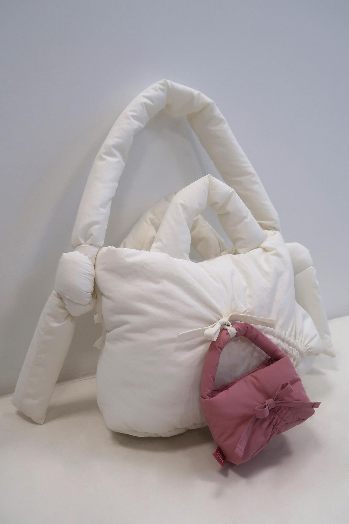 시눈(SINOON) SMORE PADDING BAG KEYRING (PINK)