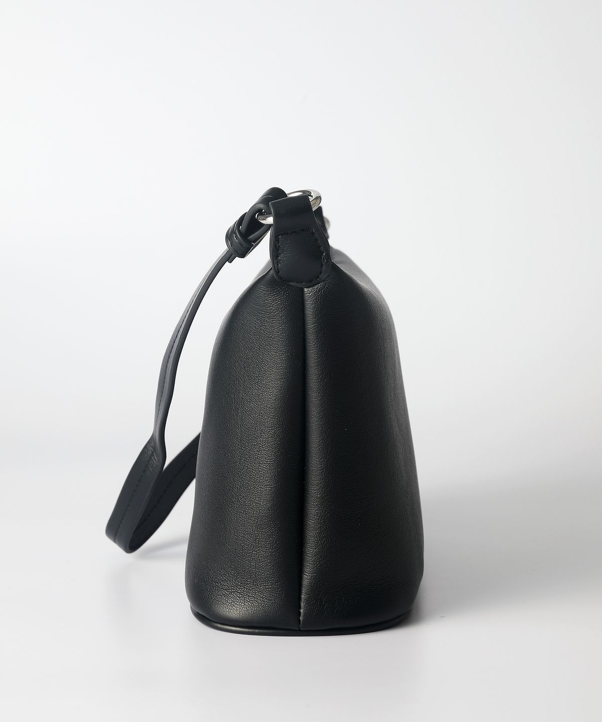 옐로우스톤(YELLOWSTONE) Shoulder crunch bag - Black