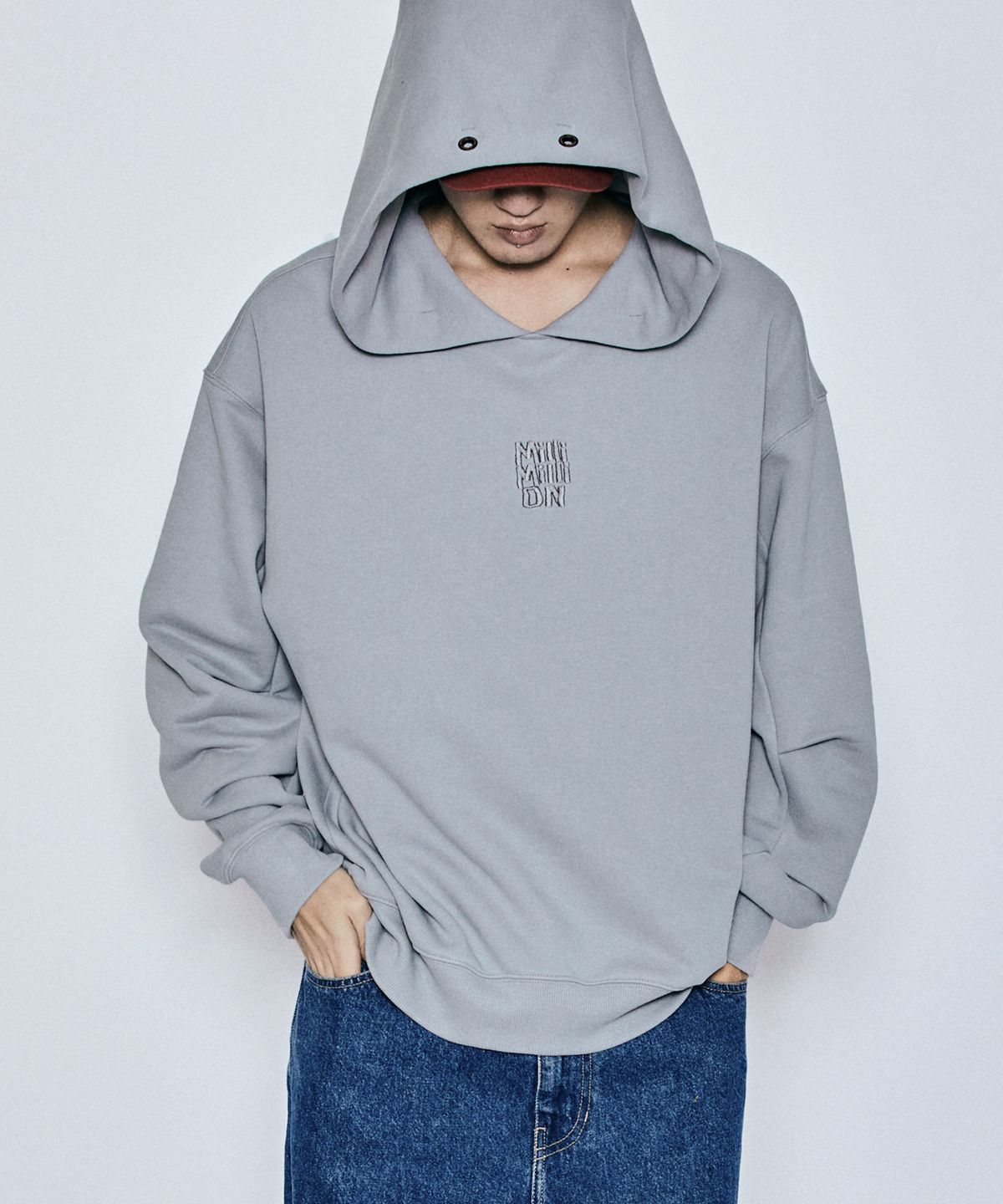 밀리밀리언(MILLIMILLION) COBBLESTONE SIGNATURE HOODY T21-GREY