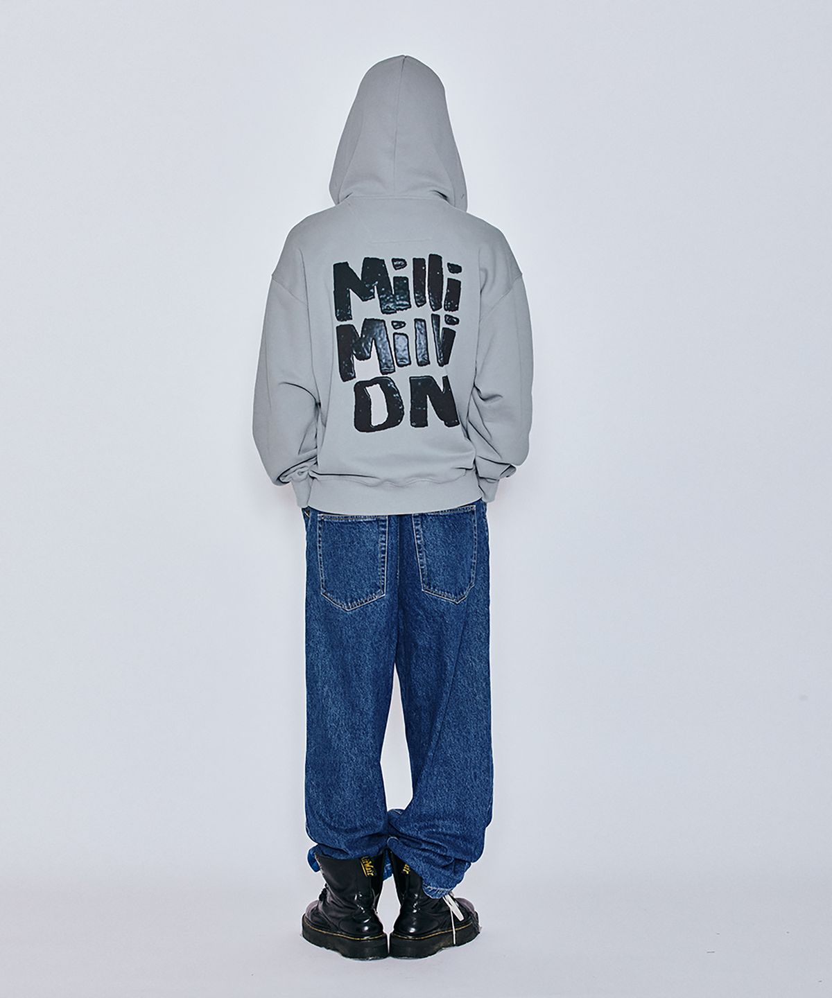 밀리밀리언(MILLIMILLION) COBBLESTONE SIGNATURE HOODY T21-GREY