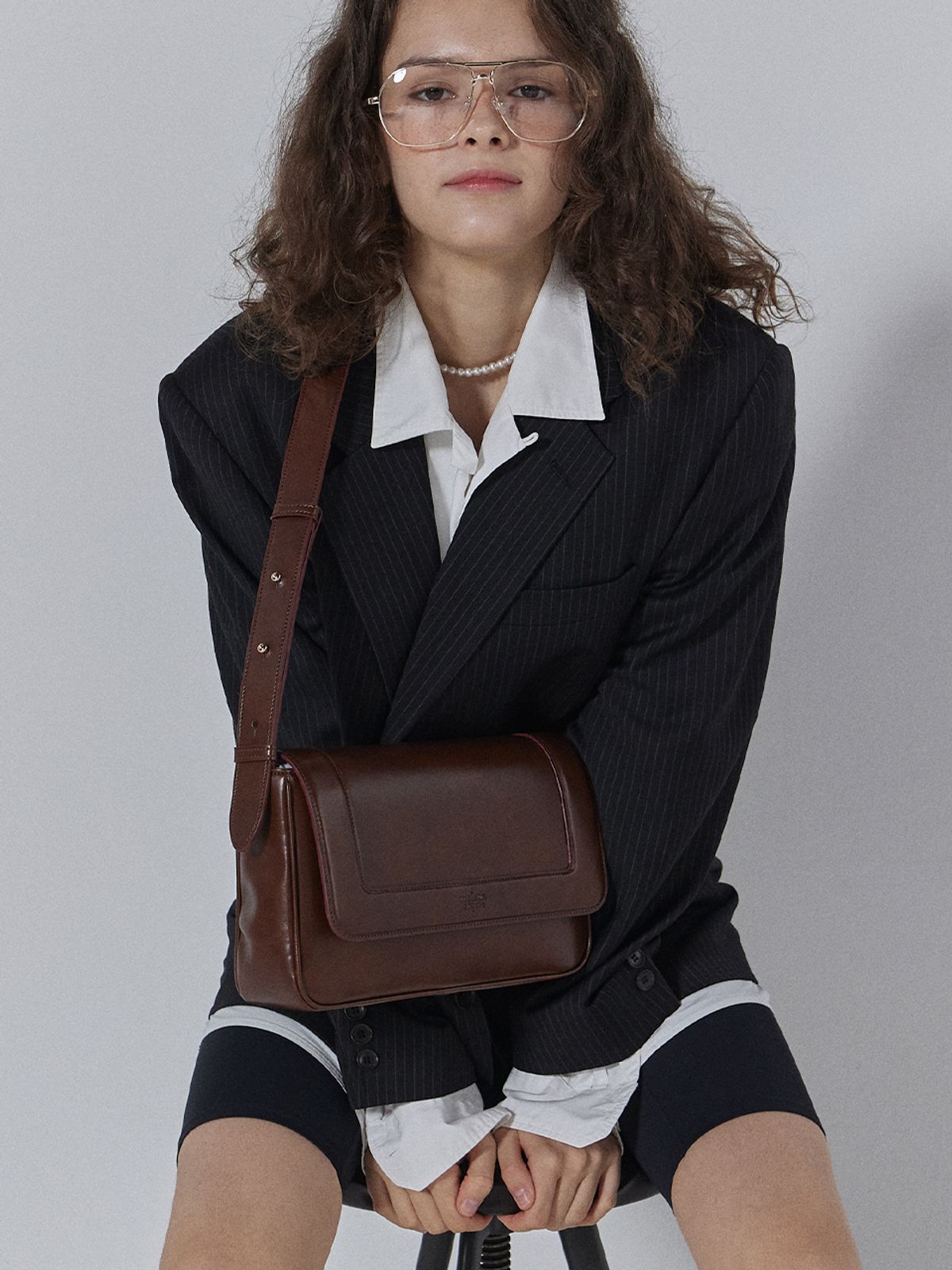 메종크렘(MAISON CREME) Red Crust Baguette bag_Brown