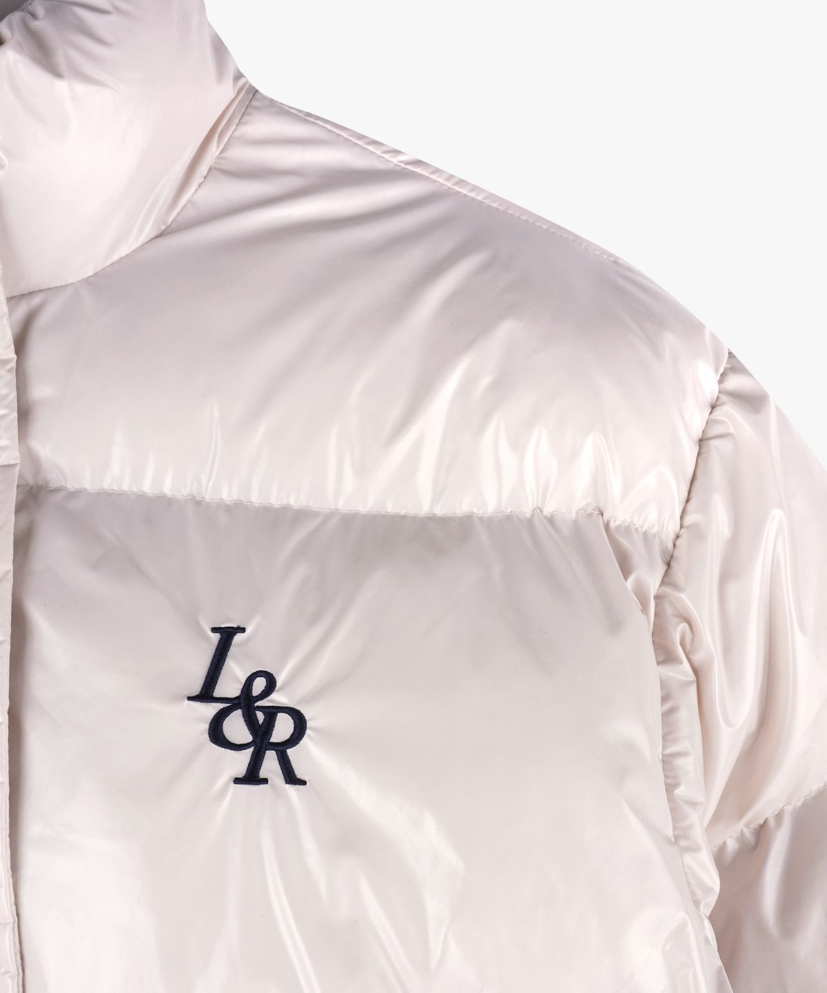 로시로우(LOSSYROW) Lossy Glossy Crop Padding_Cream