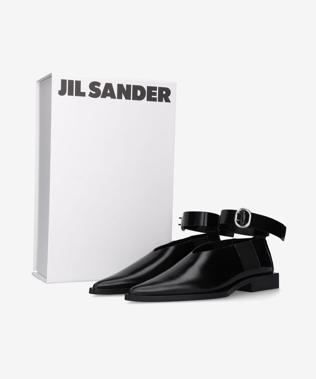 질 샌더(JIL SANDER) 레더 포인티드 플랫 슈즈 - 블랙 / J15ZJ0002P2775001