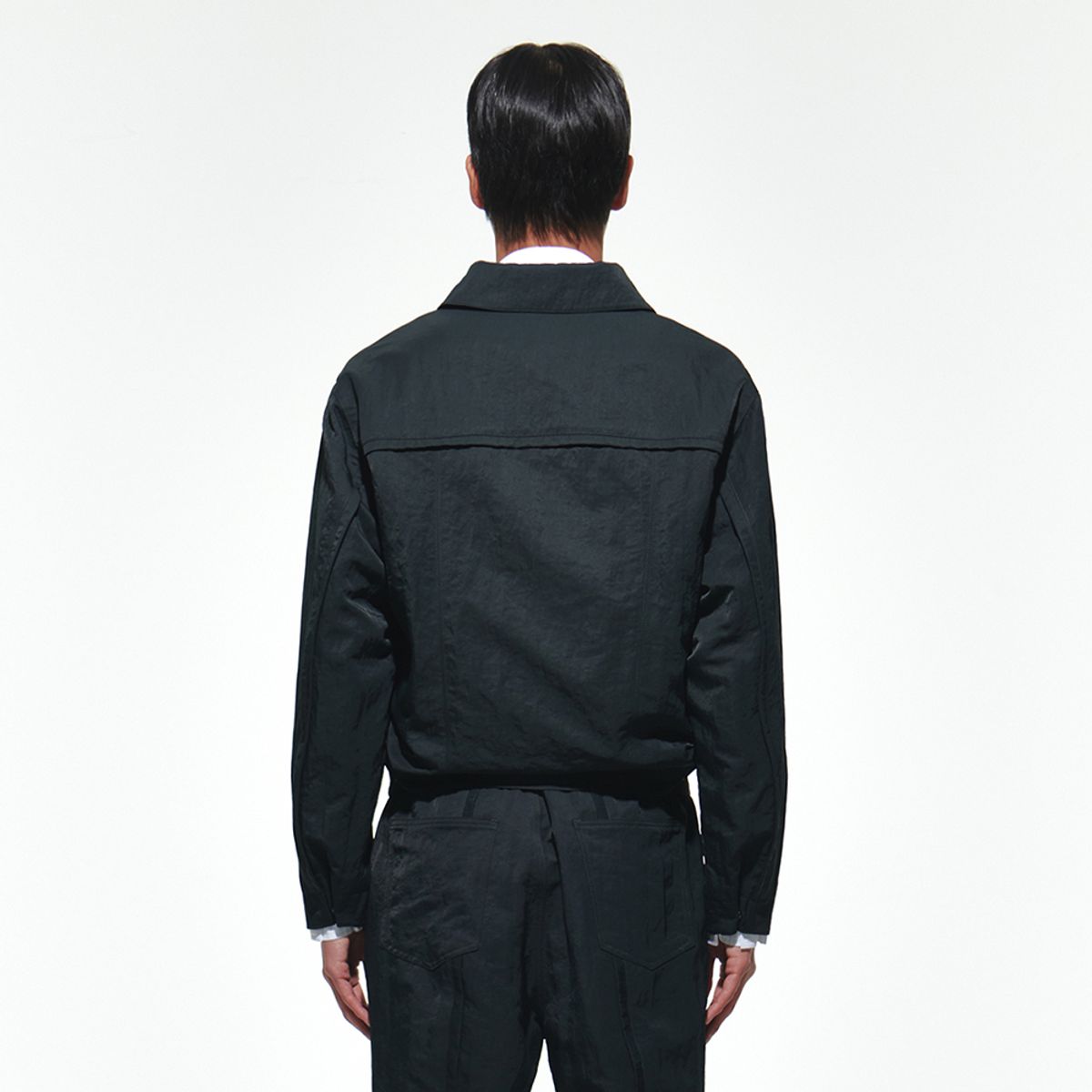 이어스트(EERST) Piping Zip-up Jacket [Moss Black]