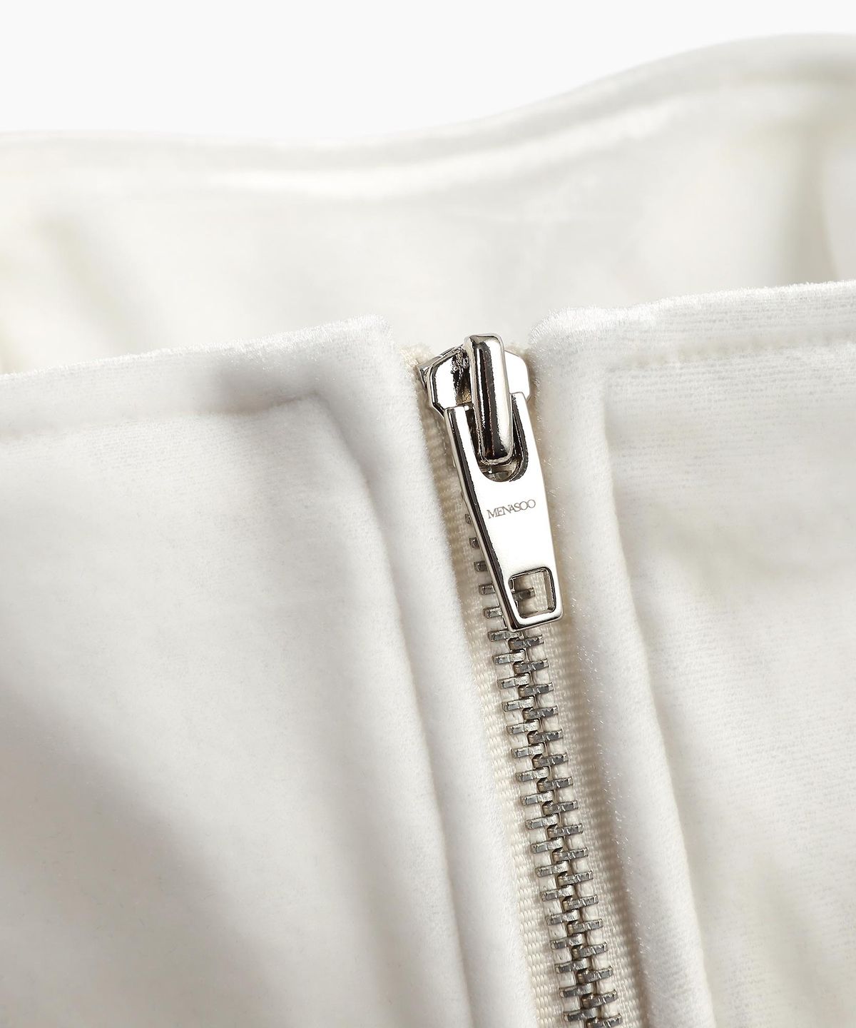 미나수(MENASOO) VELVET ZIP-UP JACKET_WHITE