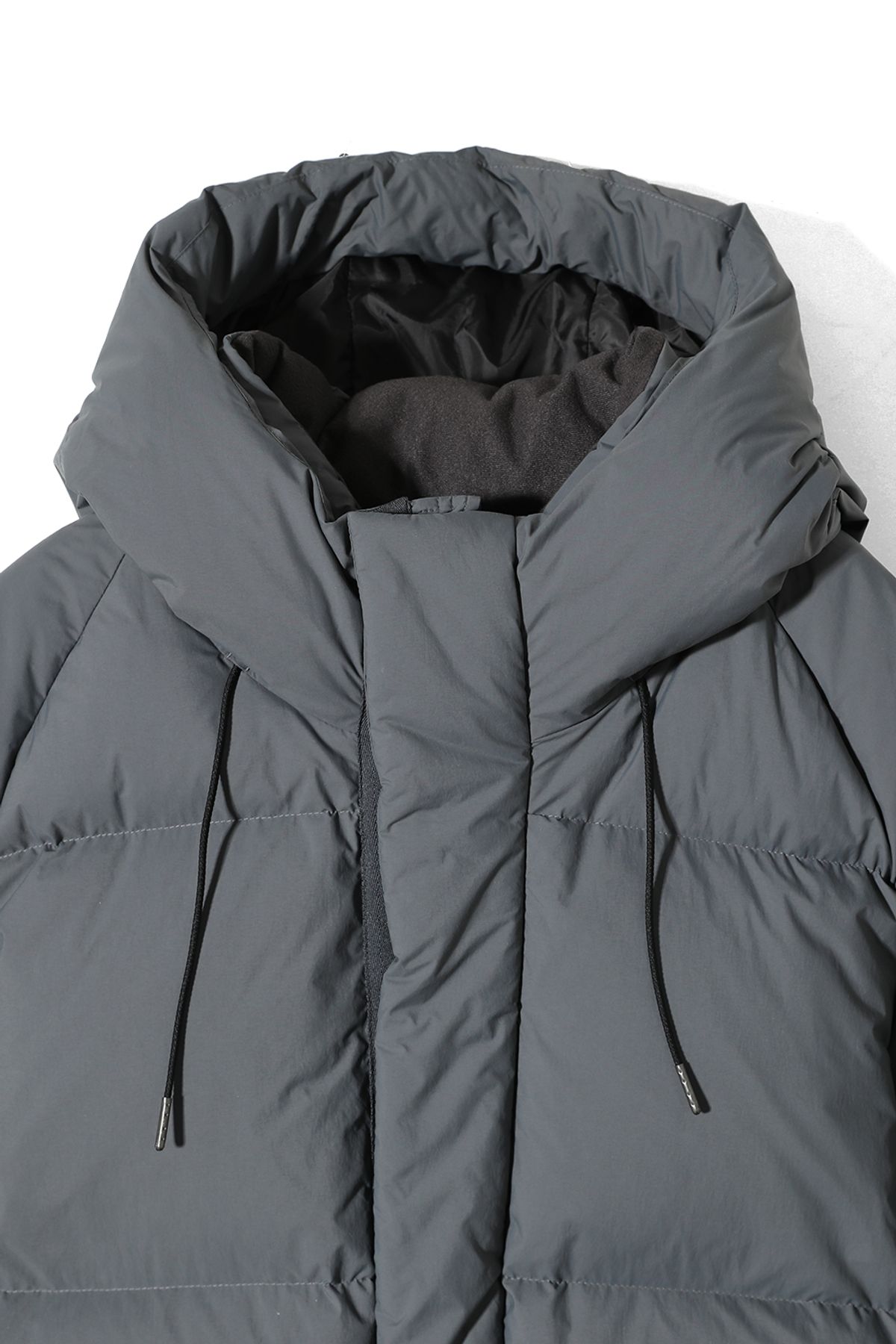 홀리선(HORLISUN) Northcove Raglan hood Goosedown Jacket Charcoal