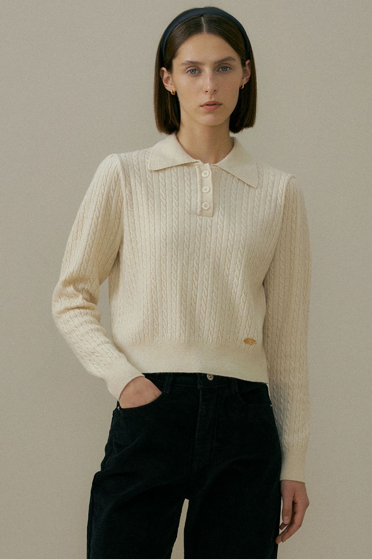 더페니(THE PENNY) WOOL COLLAR CABLE KNIT
