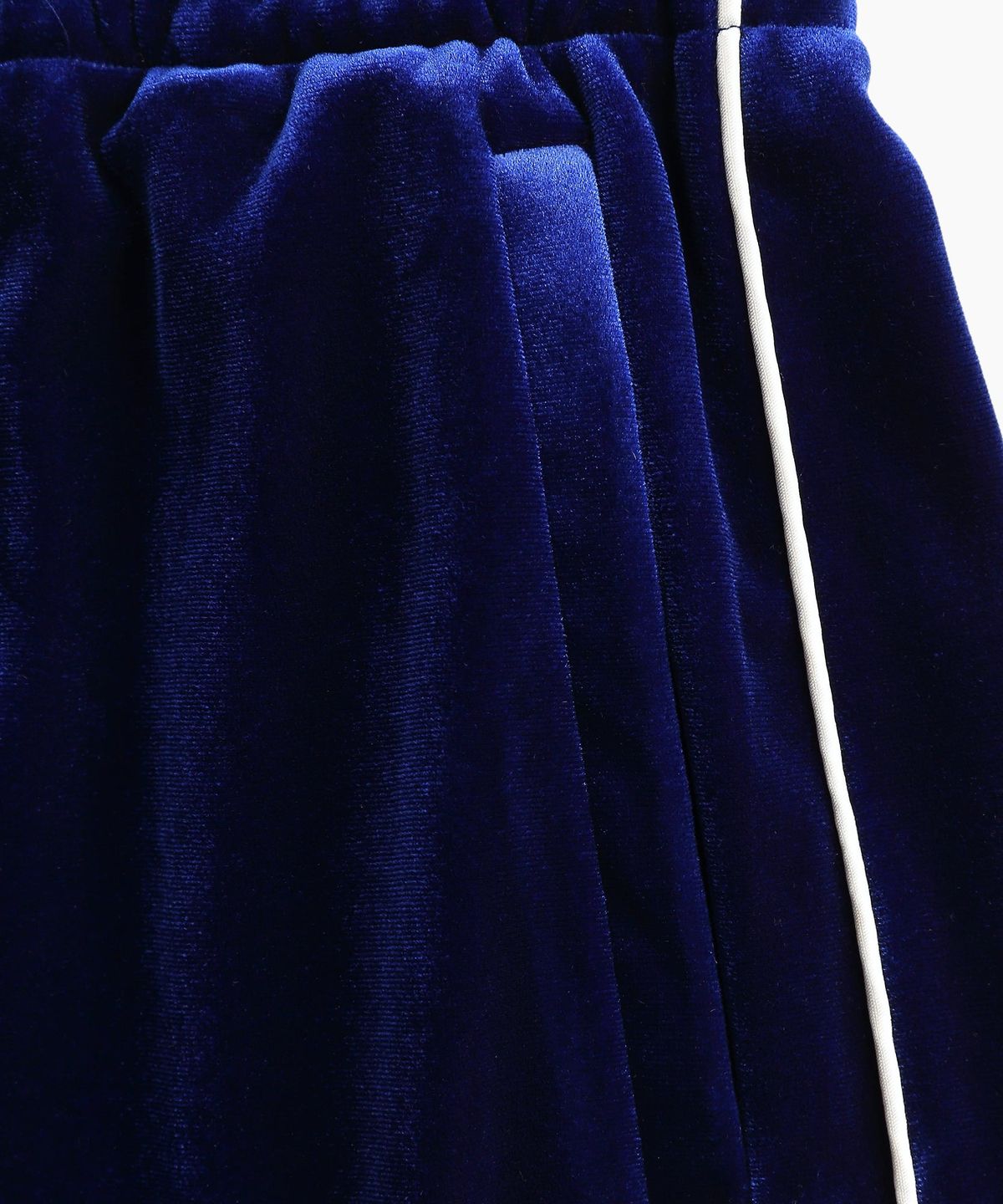 미나수(MENASOO) VELVET TRACK LONG SKIRT_NAVY