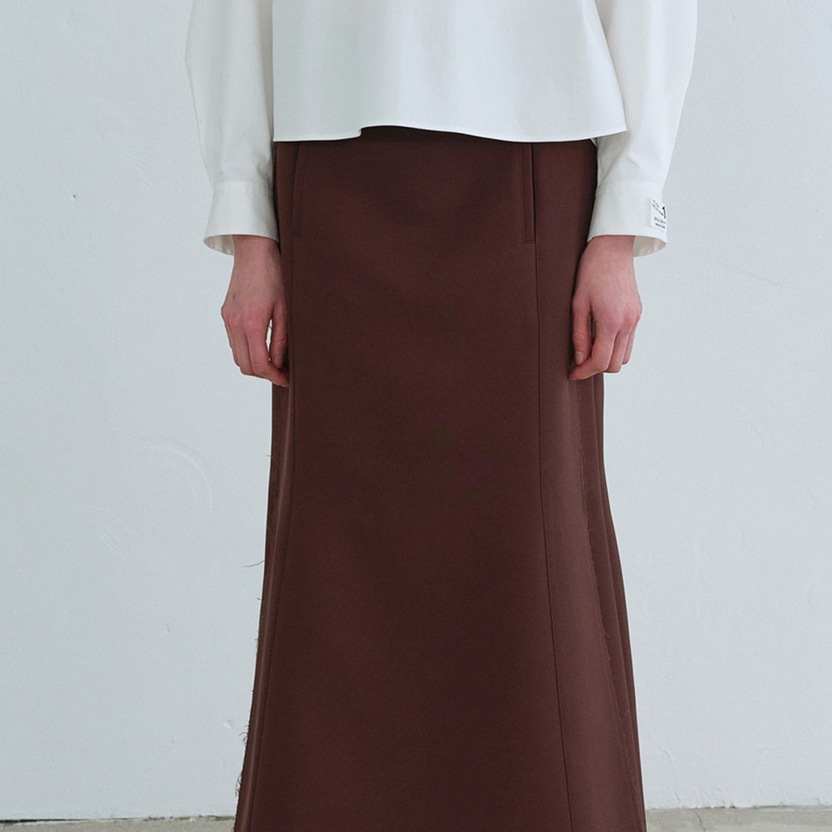 래코드(RECODE) Raw Cutting Mermaid Skirt_RQKAA23521BRX