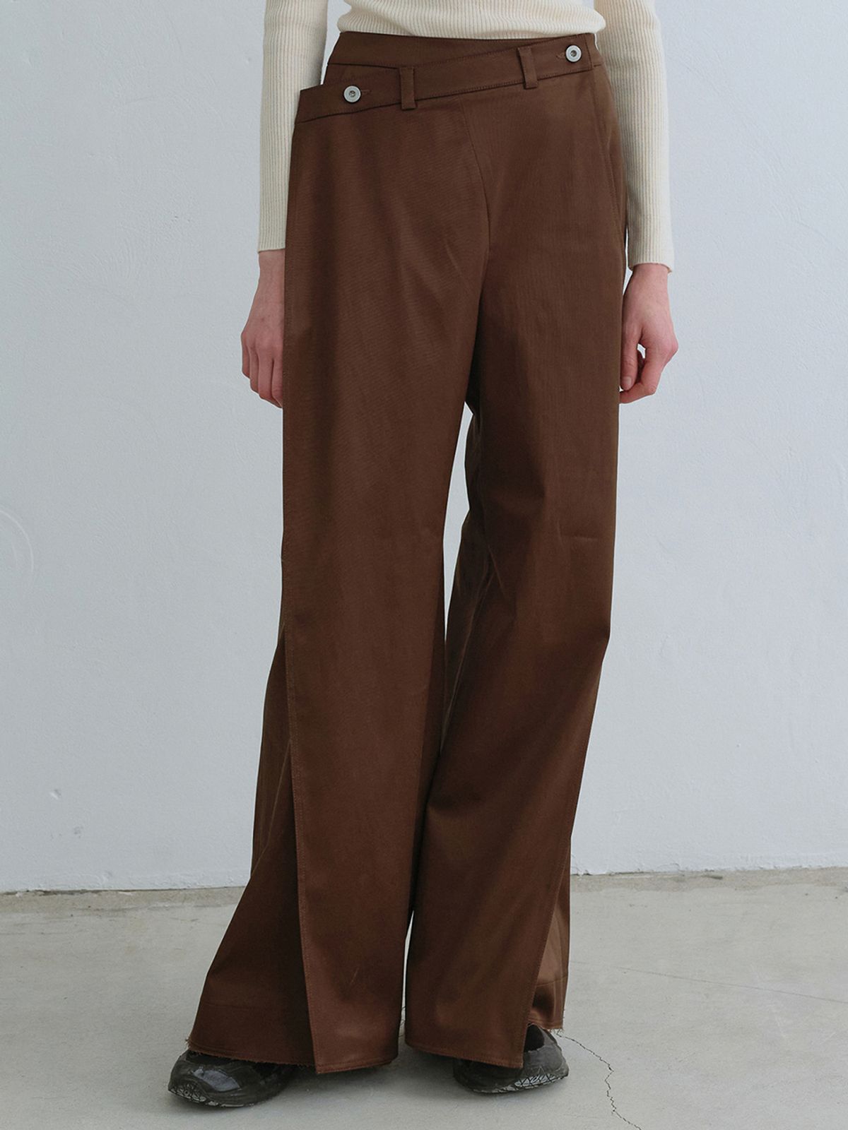 래코드(RECODE) Layered Detail Pants_RQPAA23519BRX