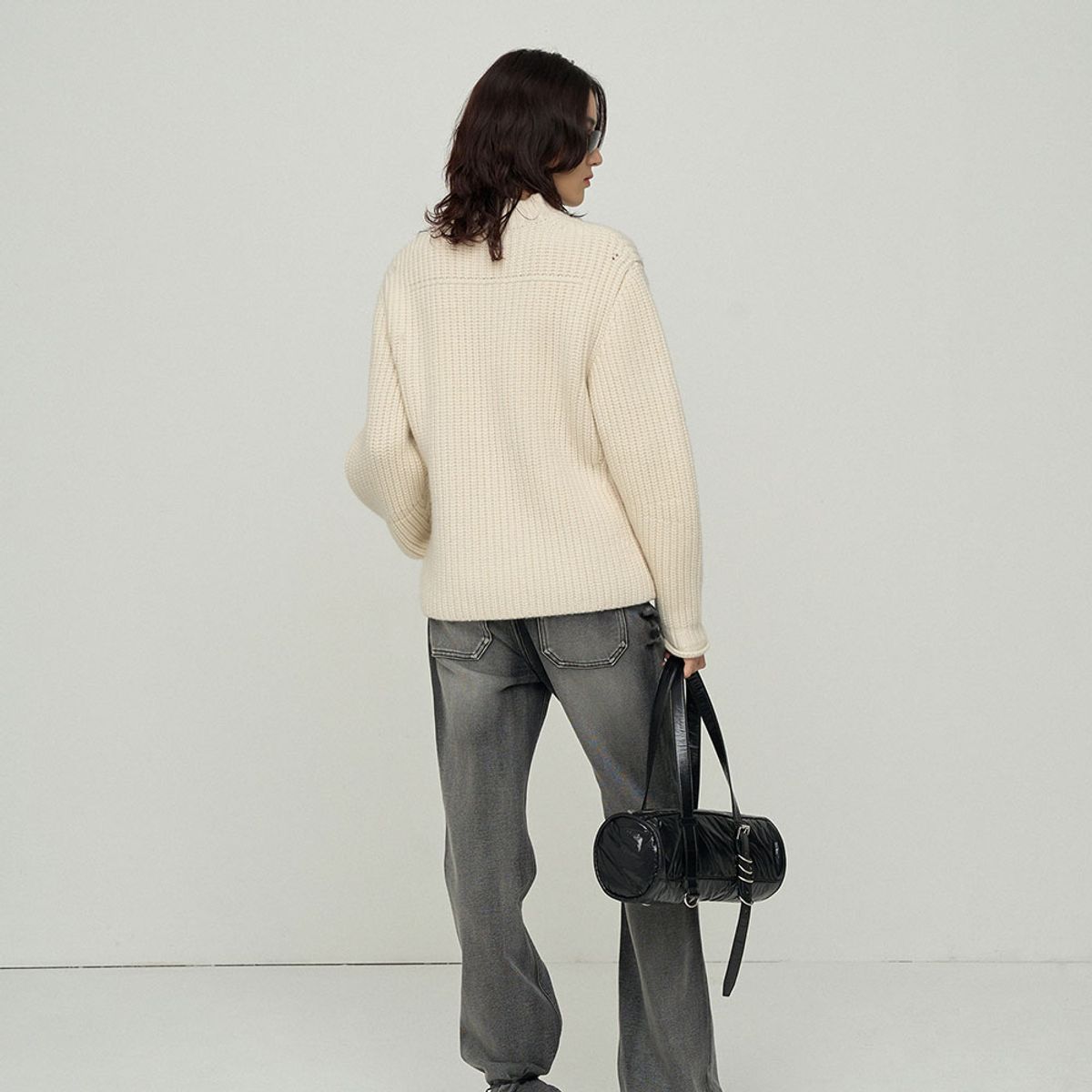 엘씨디씨티엠(LCDC™) TEXTURED SWEATER