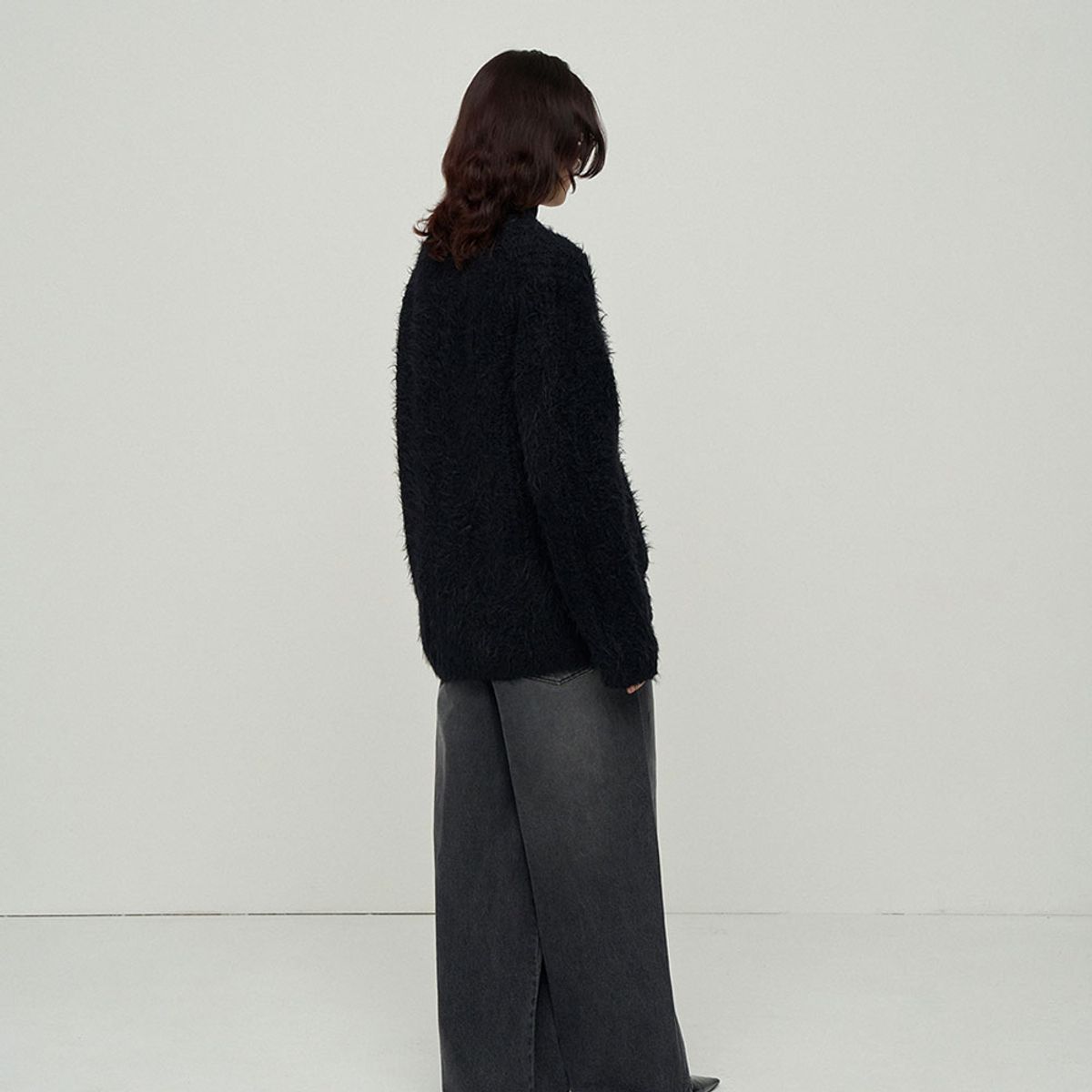 엘씨디씨티엠(LCDC™) FUZZY OVERSIZED CARDIGAN
