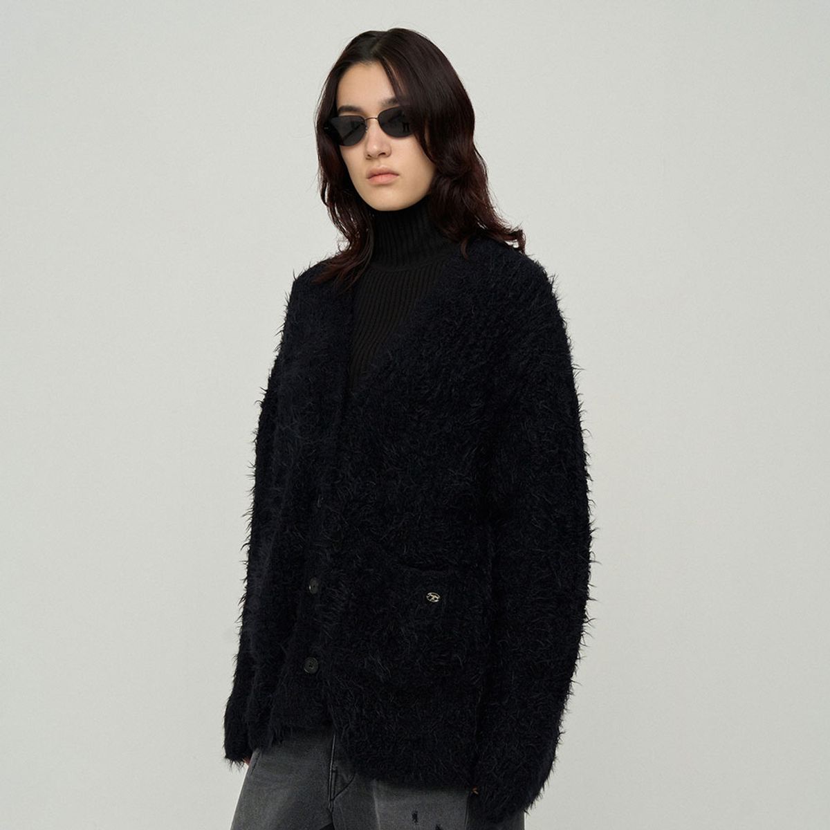 엘씨디씨티엠(LCDC™) FUZZY OVERSIZED CARDIGAN