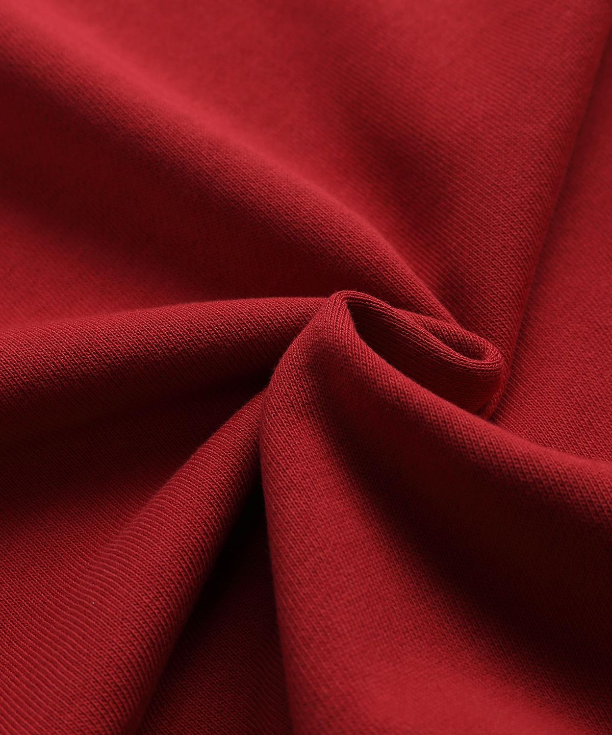 미나수(MENASOO) CIRCLE LETTERING REGLAN SWEATSHIRT_RED