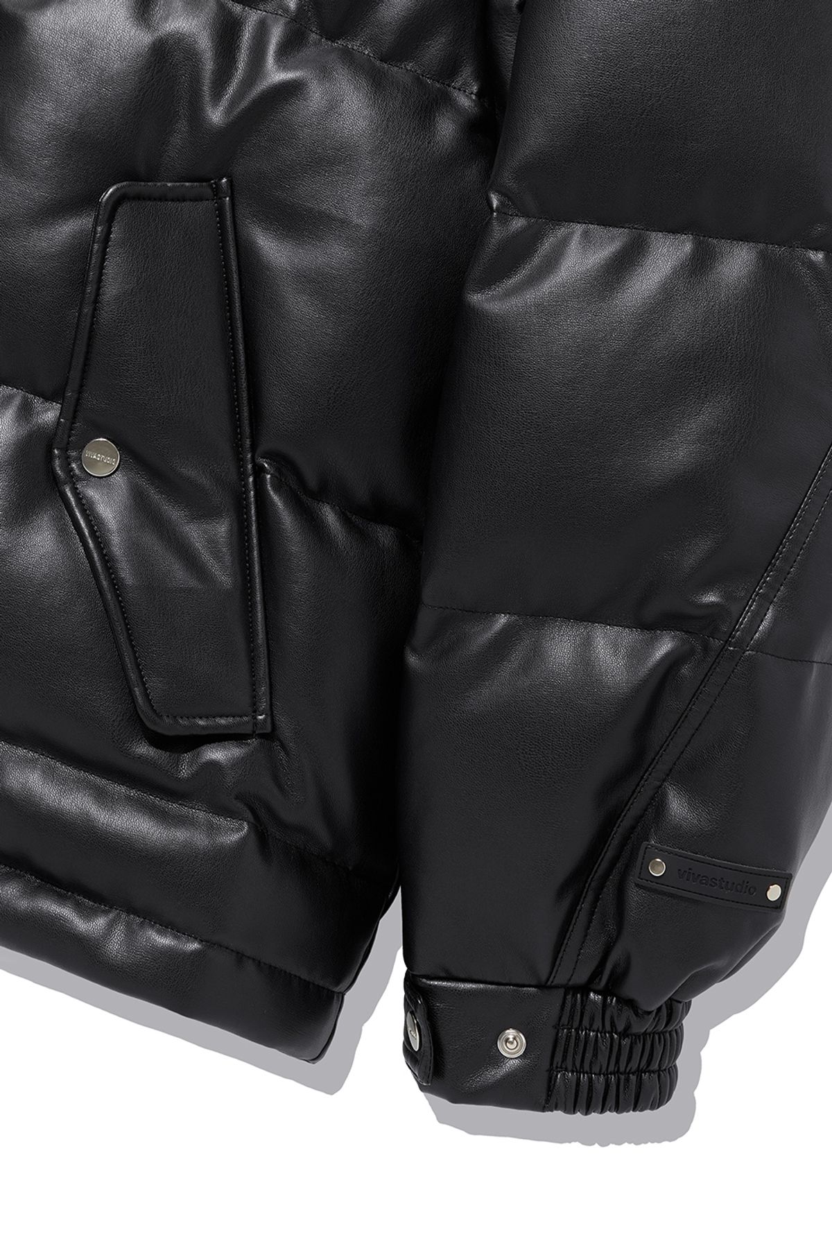 비바스튜디오(VIVASTUDIO) LEATHER PUFFER [BLACK]