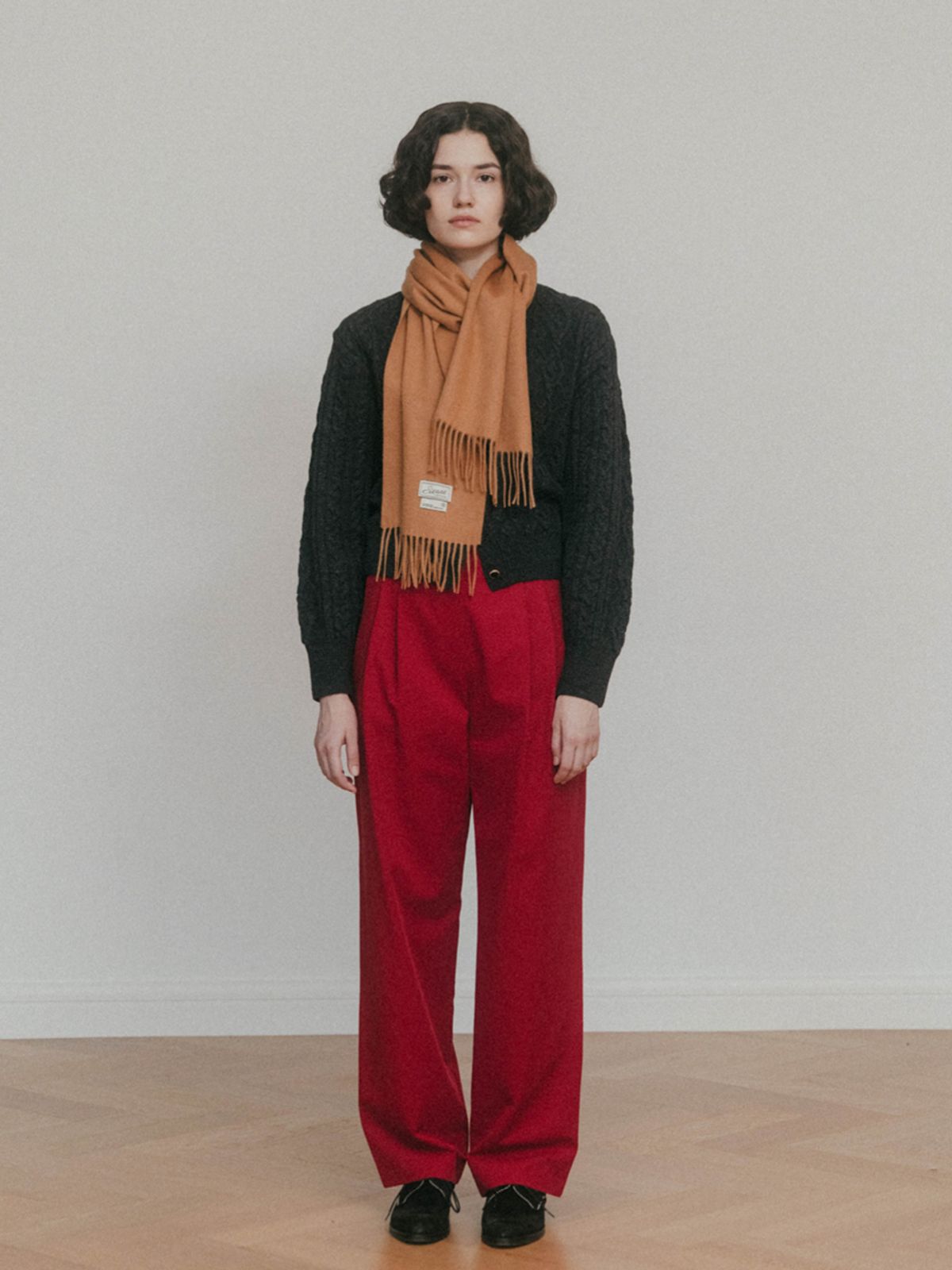 시엔느(SIENNE) Cashmere100 Muffler (Black)