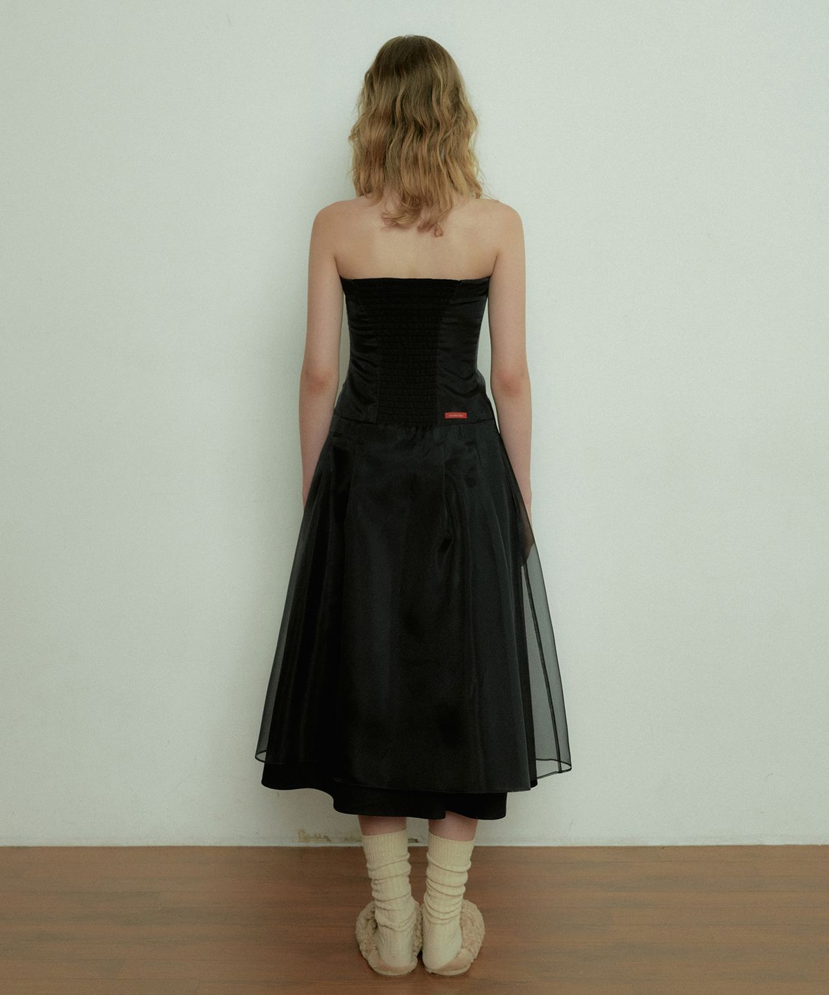 오버듀플레어(OVERDUEFLAIR) TUBE TOP ORGANZA DRESS_BLACK