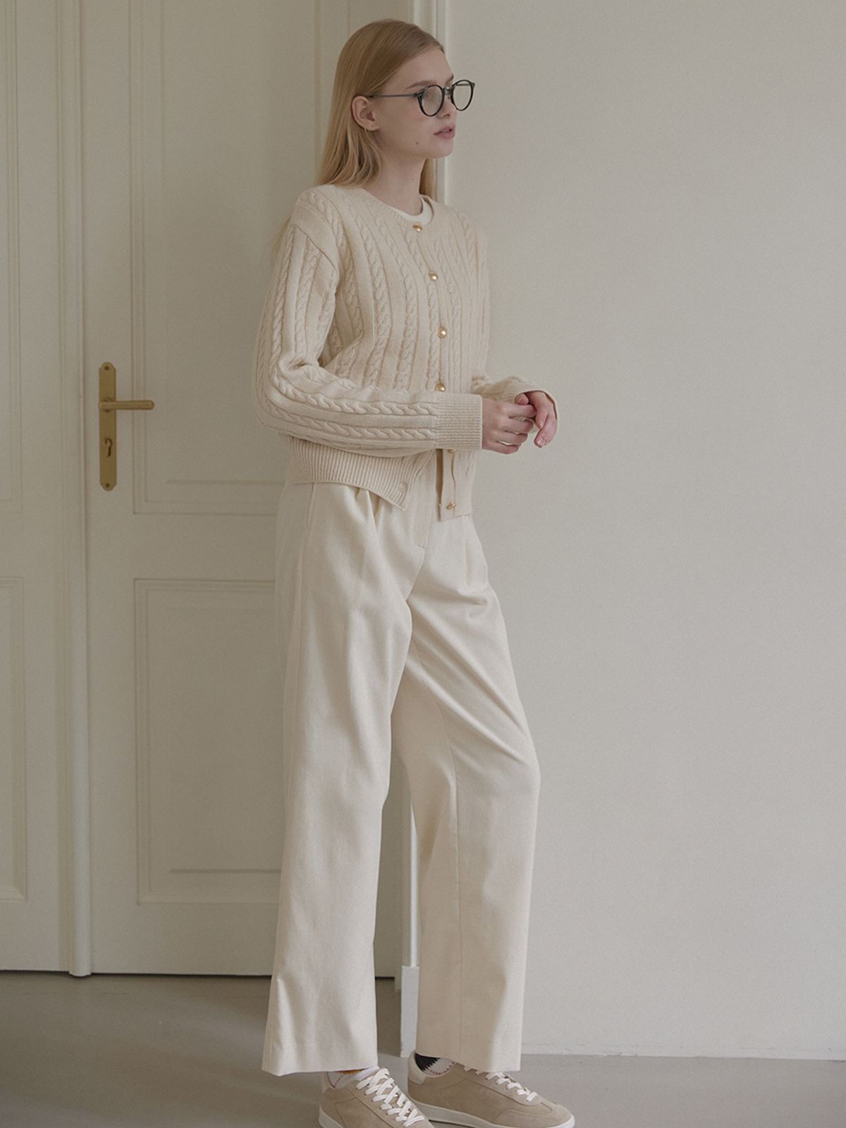 논로컬(NONLOCAL) Daily Two Tuck Corduroy Pants - Ivory