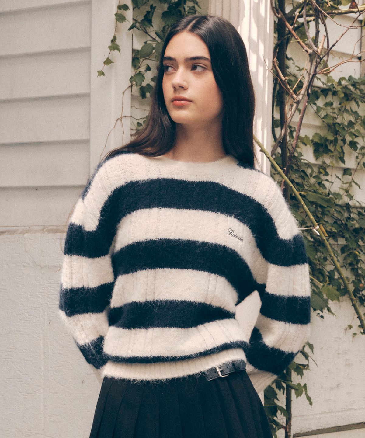 로라로라(ROLAROLA) OVERFIT BOARDER KNIT NV+IV