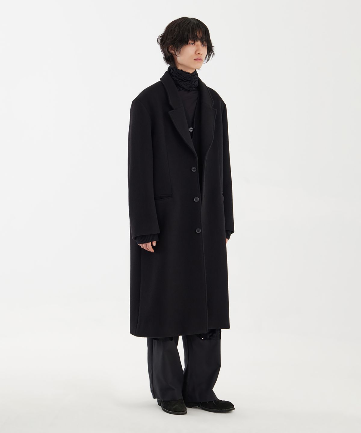 유스(YOUTH) Chesterfield Coat - Black