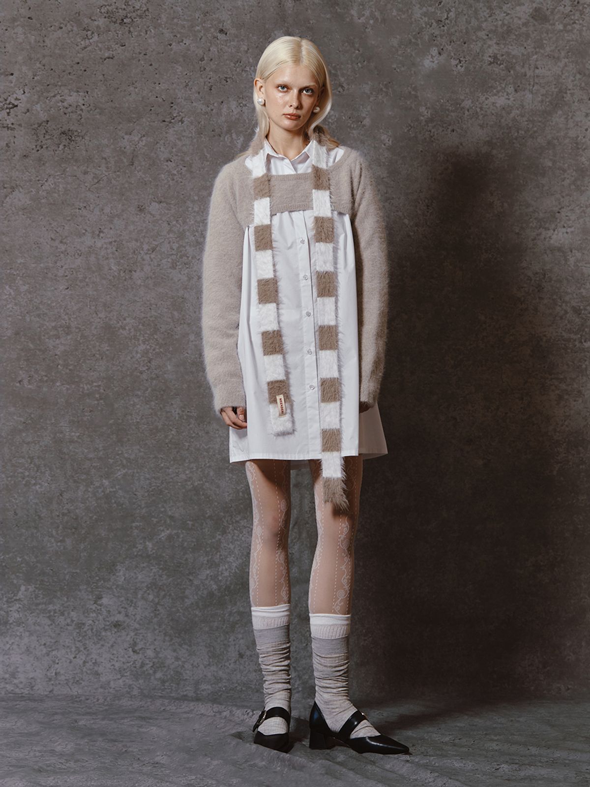 민더리(MEENDERI) MIXED STRIPE KNIT MUFFLER - WHITE BEIGE