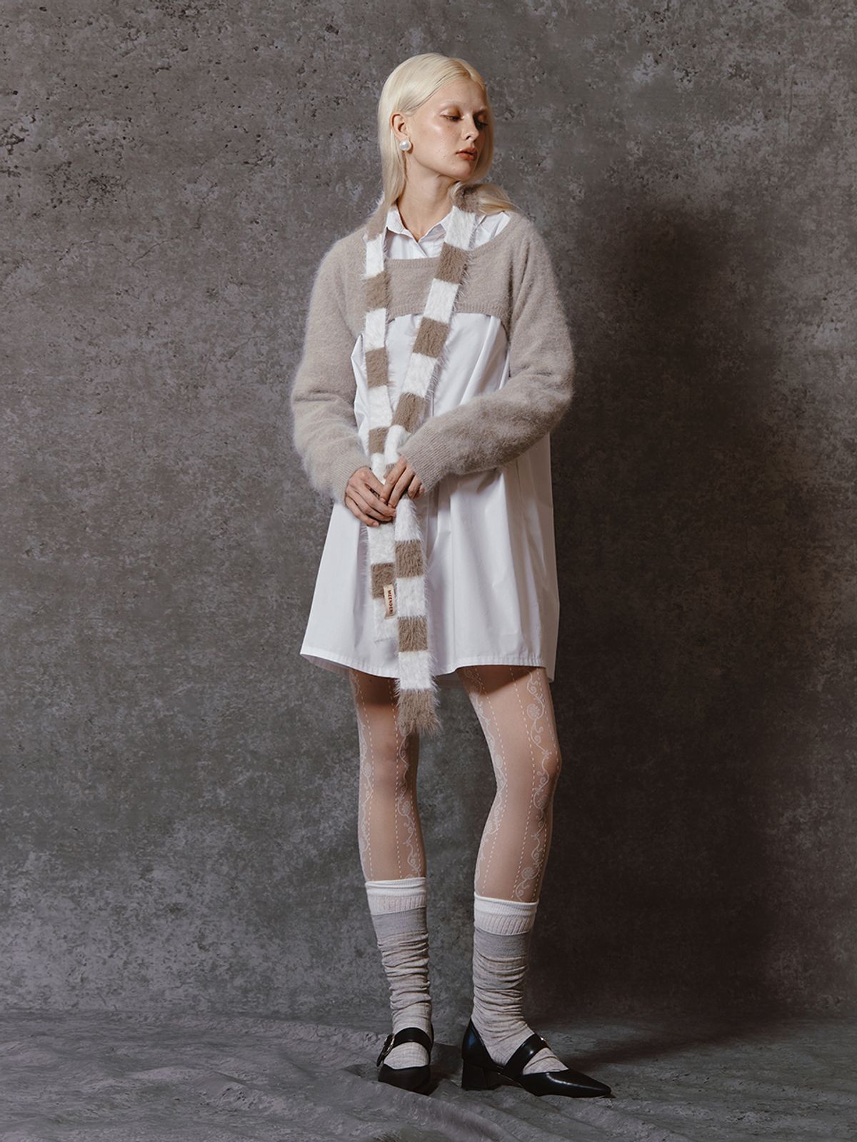 민더리(MEENDERI) MIXED STRIPE KNIT MUFFLER - WHITE BEIGE