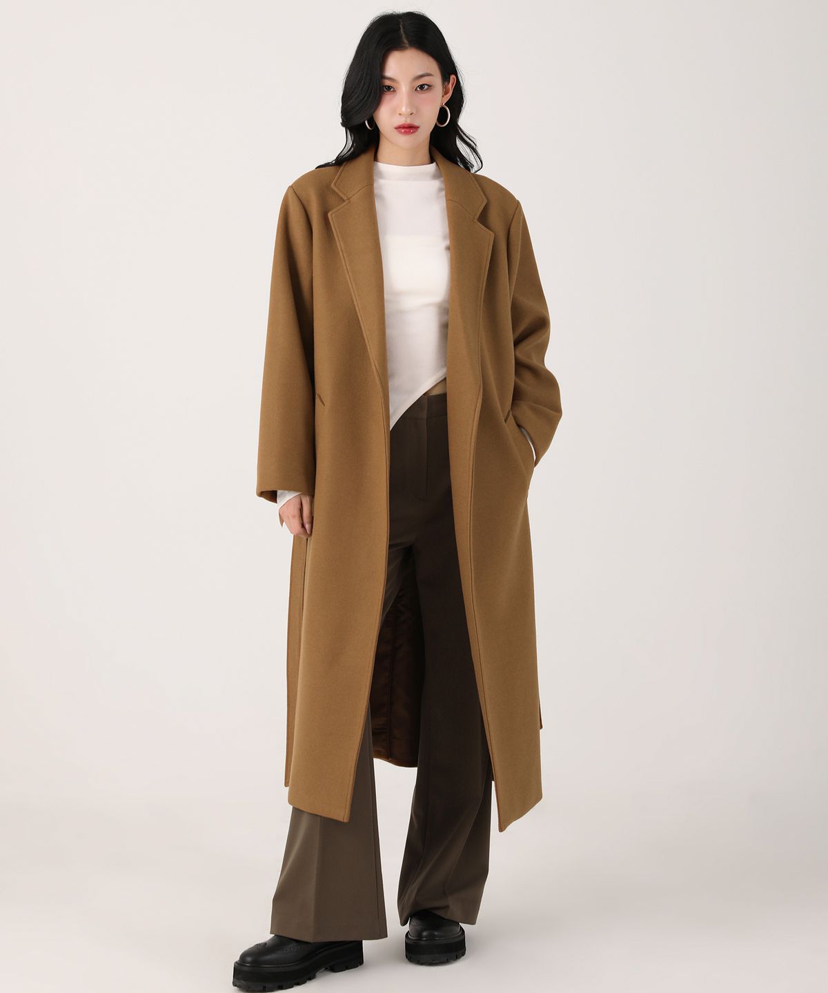 어반드레스(AVANDRESS) Eve Robe Coat LIGHT BEIGE