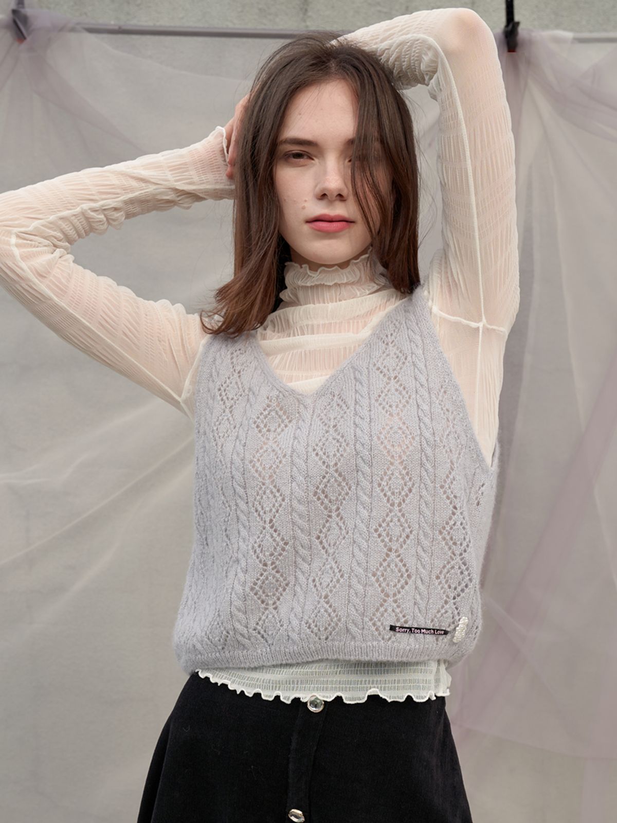 쏘리, 투 머치 러브(SORRY, TOO MUCH LOVE) Cien Shirring See through Turtleneck Top_Ivory