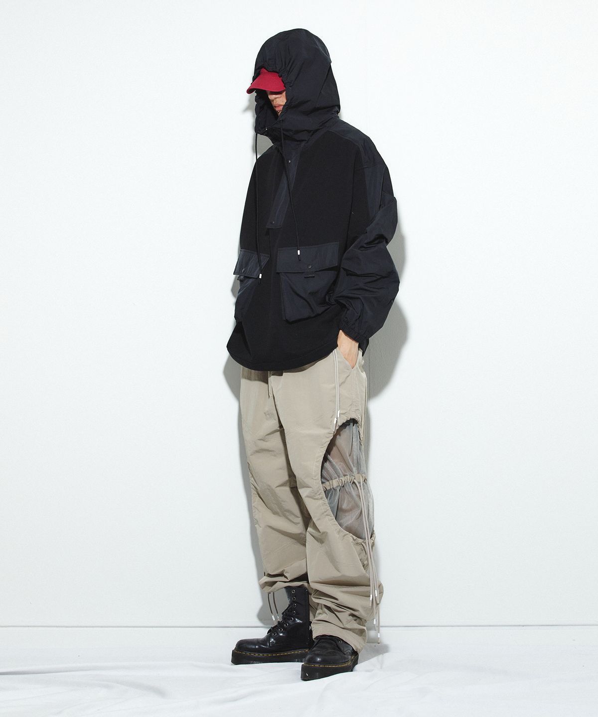 밀리밀리언(MILLIMILLION) SANDSTONE HYBRID HOODIE T19 - Black