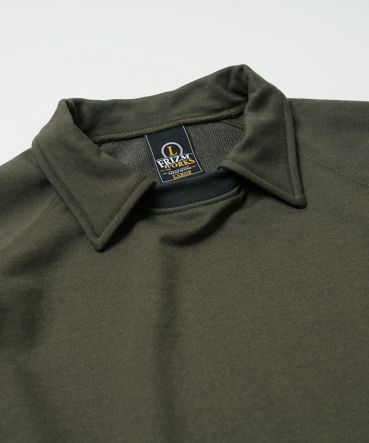 프리즘웍스(FRIZMWORKS) COLLAR LAYERED SWEATSHIRT _ OLIVE