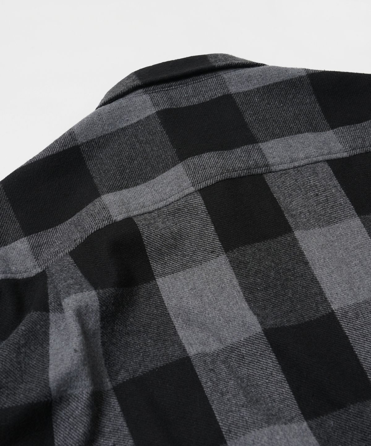 프리즘웍스(FRIZMWORKS) BUFFALO CHECK SHIRT JACKET _ BLACK