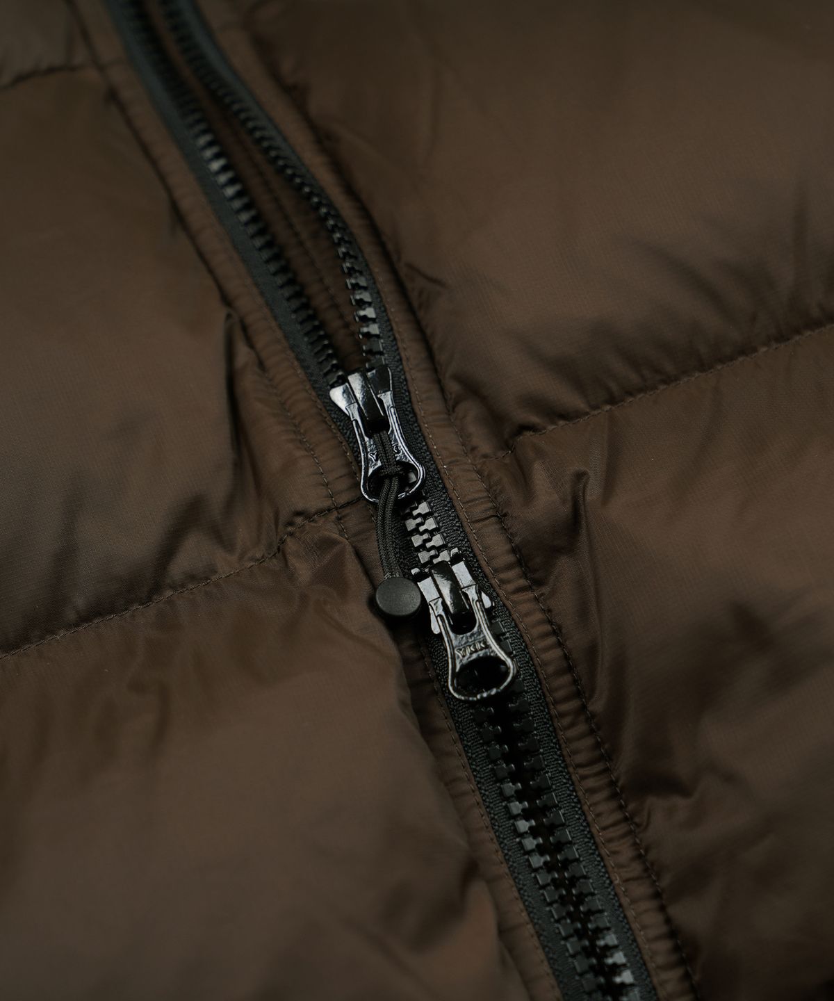 프리즘웍스(FRIZMWORKS) ALTAVIA DOWN PARKA _ BROWN