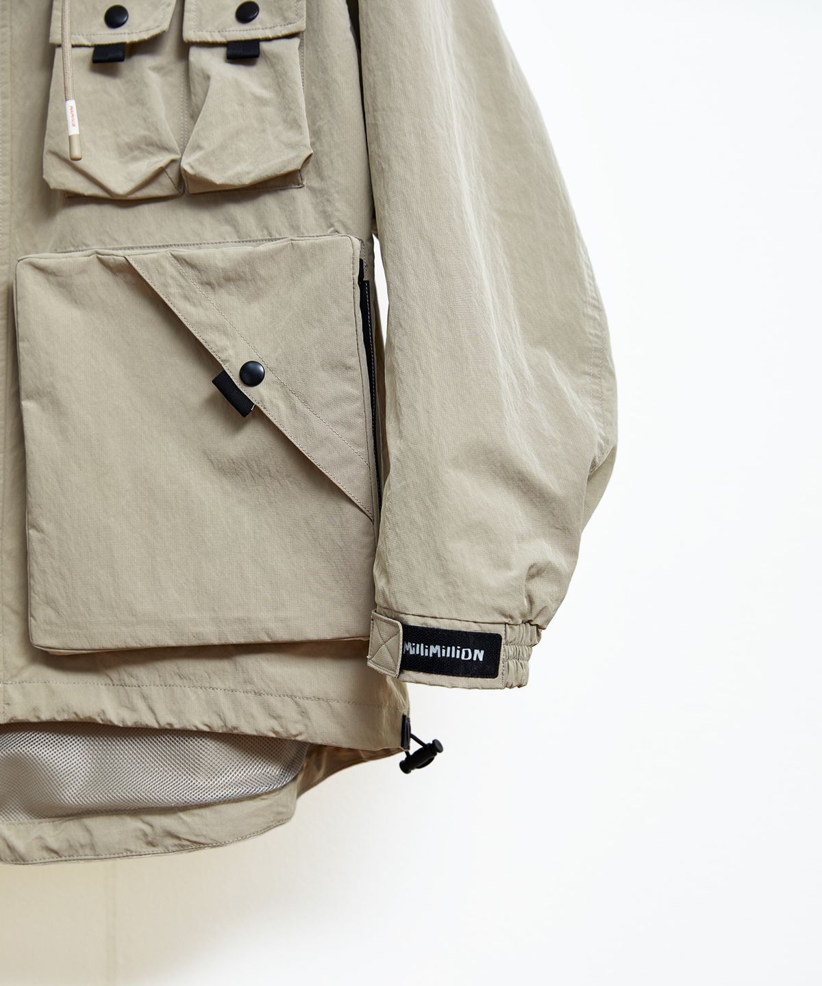 밀리밀리언(MILLIMILLION) MUDSTONE URBAN TECH JACKET J01-BEIGE