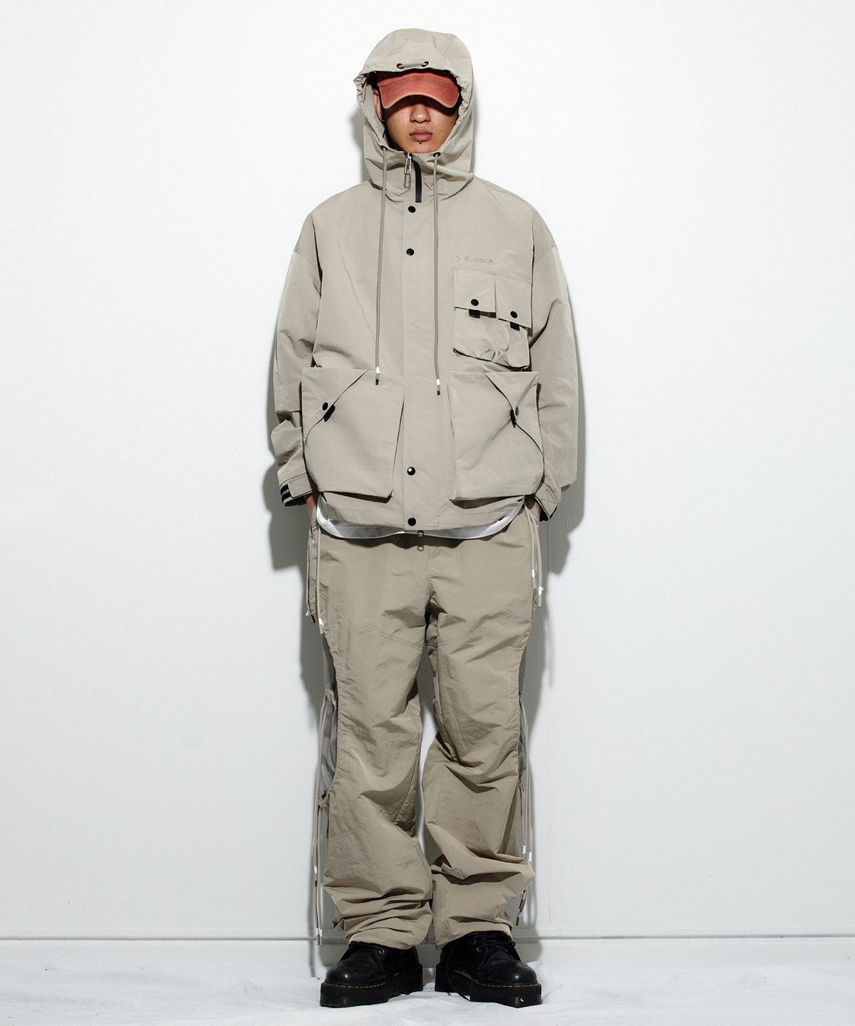 밀리밀리언(MILLIMILLION) MUDSTONE URBAN TECH JACKET J01-BEIGE