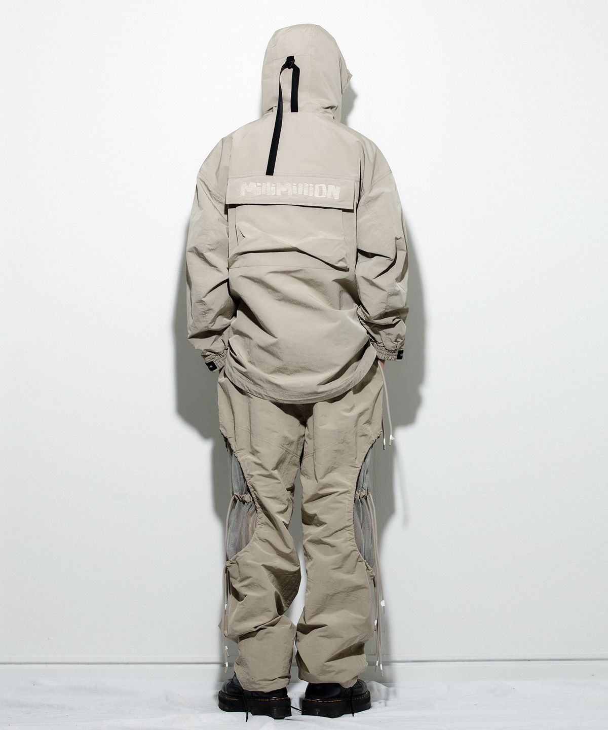 밀리밀리언(MILLIMILLION) MUDSTONE URBAN TECH JACKET J01-BEIGE