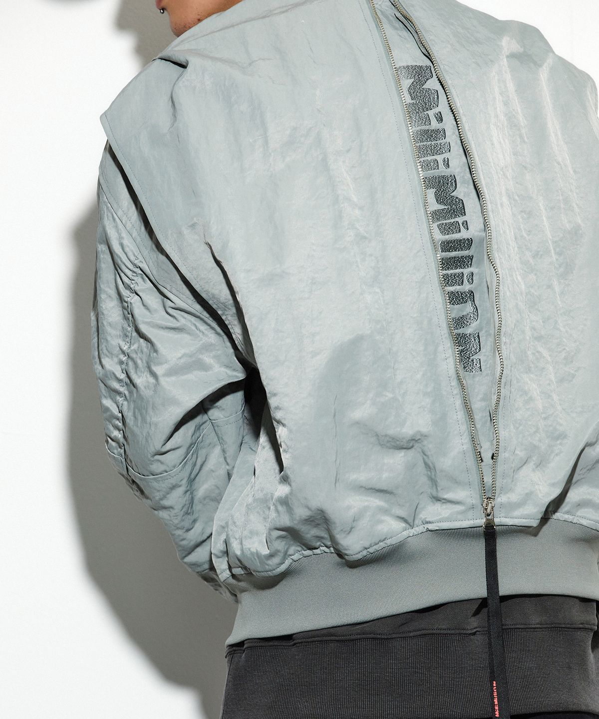 밀리밀리언(MILLIMILLION) MUDSTONE MA1 J02-GREY