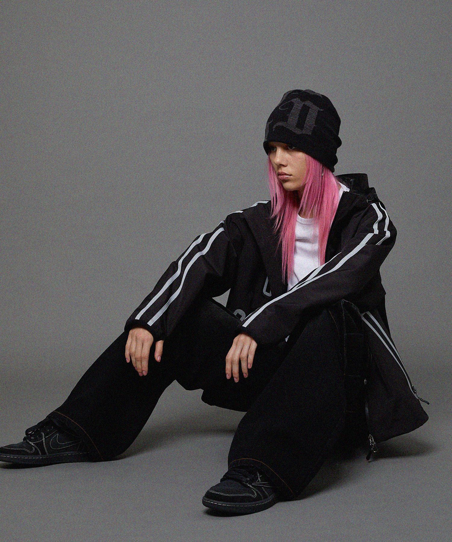 MUSINSA | HOODHOOD HD Logo Beanie Black