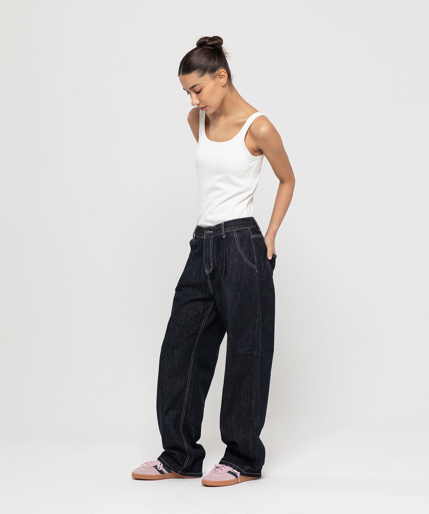 デニム・ジーパン Non-Fade Basic Semi Wide Cotton Denim Pants Black MUSINSA公式 | BASEMOMENT Non-fade curved denim pants black