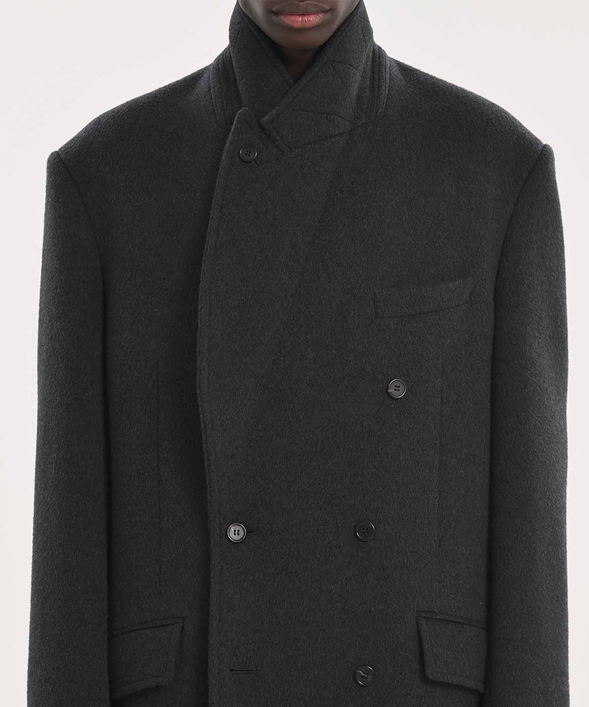 브라운야드(BROWNYARD) 23FW 더블 브레스티드 코트, 차콜