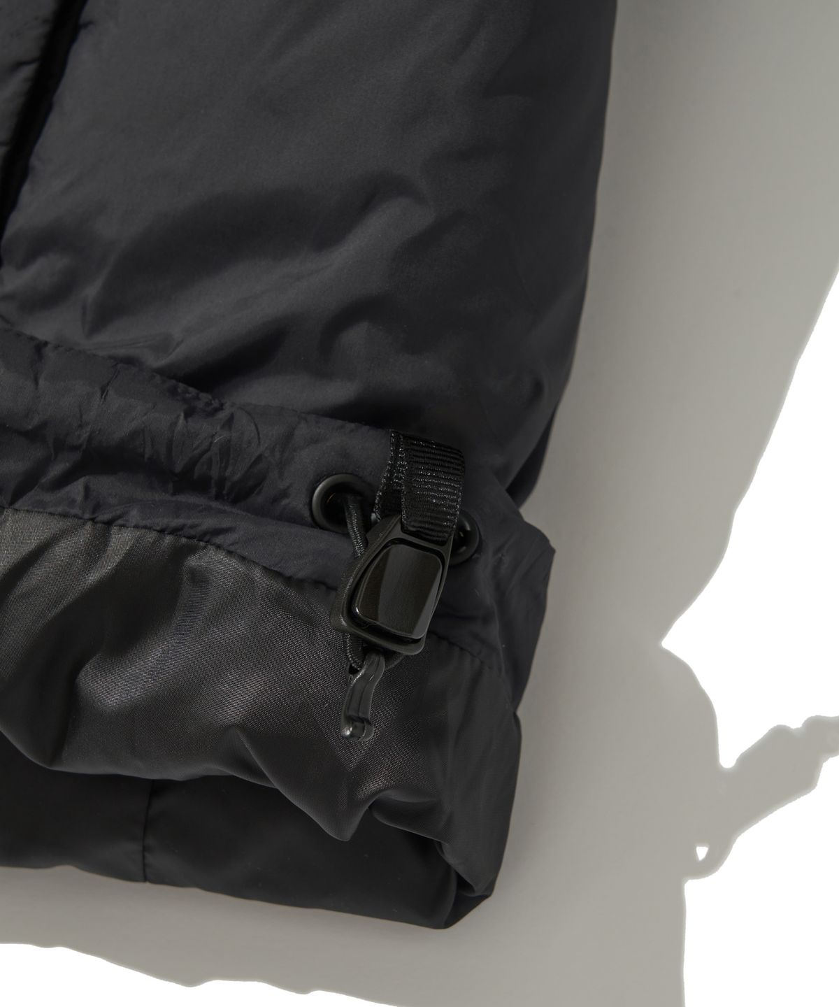 웰터 익스페리먼트(WELTER EXPERIMENT) SHIELD DOWN HOOD JACKET_BLACK_WOL040