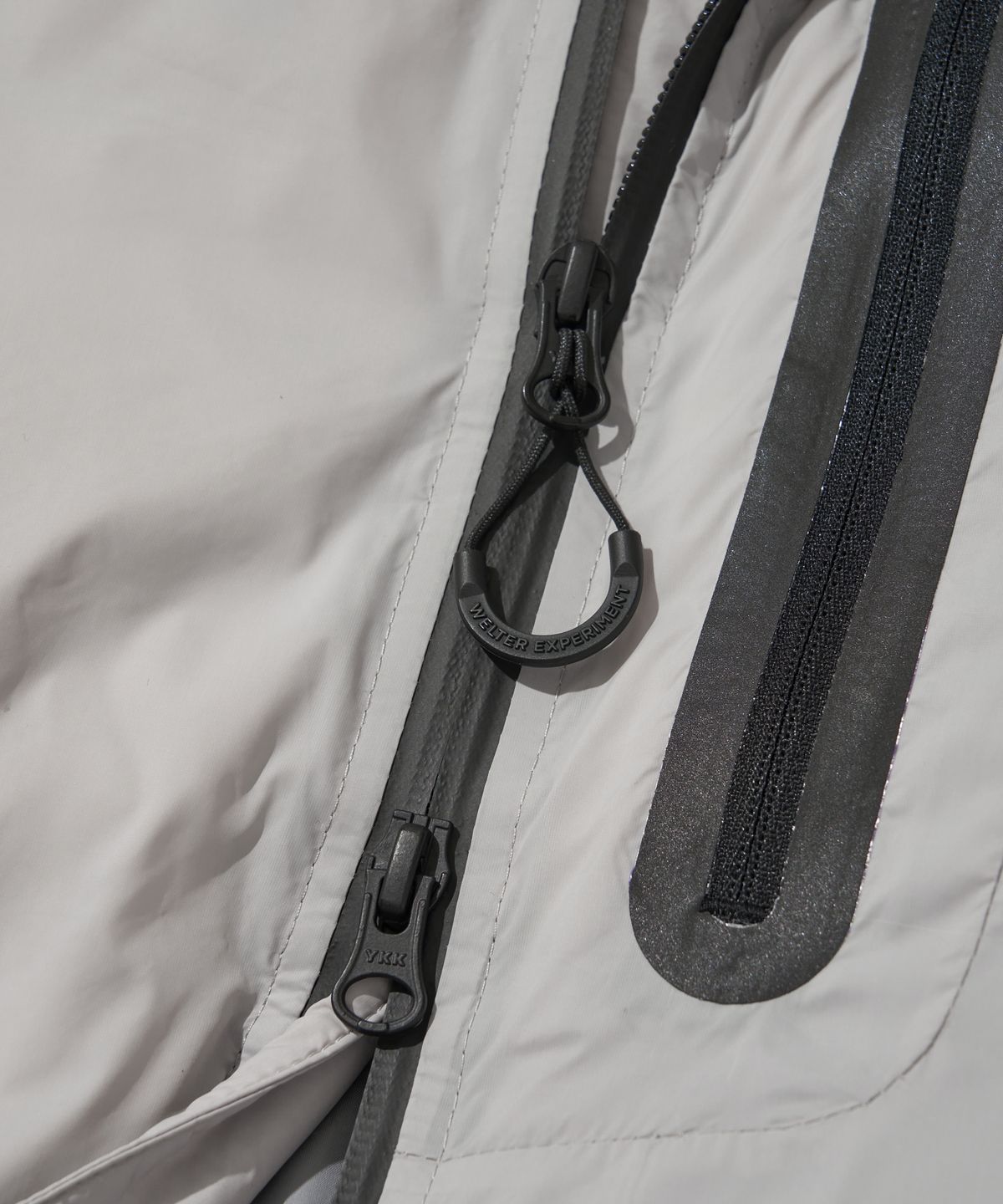 웰터 익스페리먼트(WELTER EXPERIMENT) SIGNATURE LINE DOWN JACKET_LIGTH GRAY_WOL043
