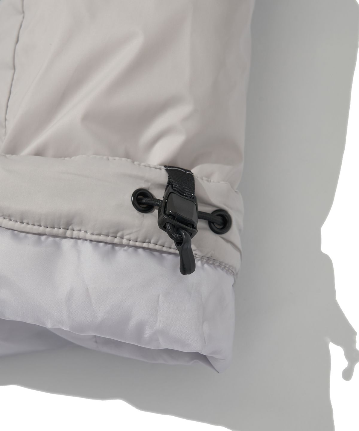 웰터 익스페리먼트(WELTER EXPERIMENT) SHIELD DOWN HOOD VEST_LIGHT GRAY_WOL048