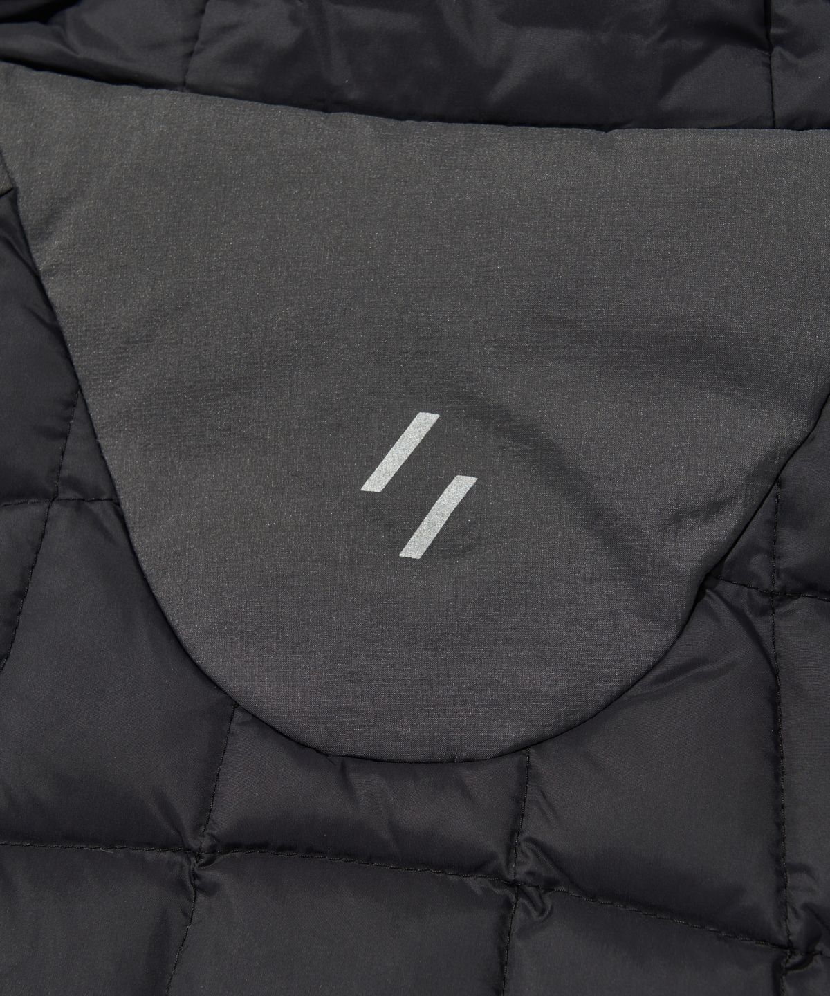 웰터 익스페리먼트(WELTER EXPERIMENT) SHIELD DOWN HOOD VEST_BLACK_WOL047