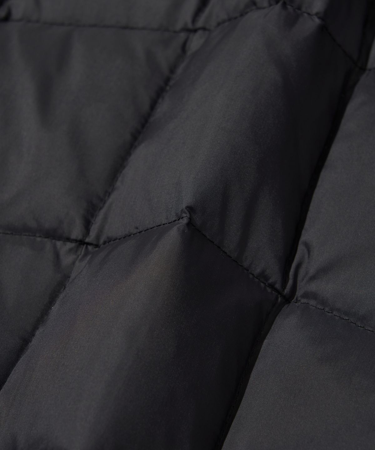 웰터 익스페리먼트(WELTER EXPERIMENT) SHIELD DOWN HOOD VEST_BLACK_WOL047