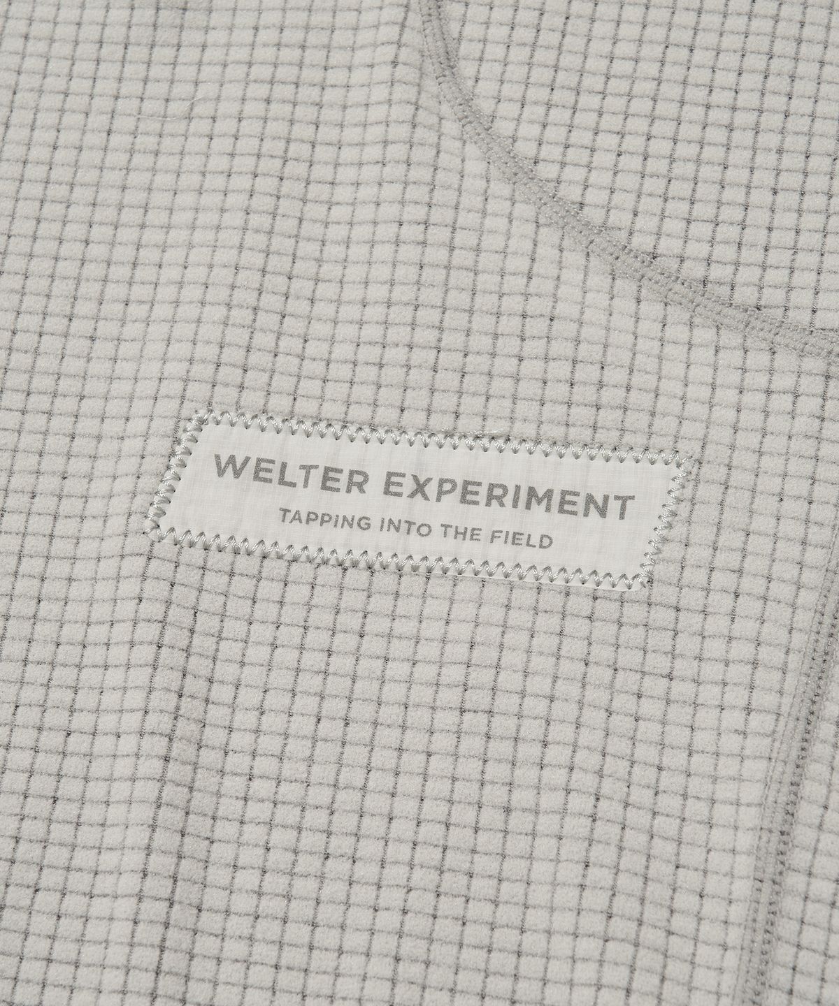 웰터 익스페리먼트(WELTER EXPERIMENT) SQUARE FLEECE HOOD PULLOVER_WHITE_WLT024