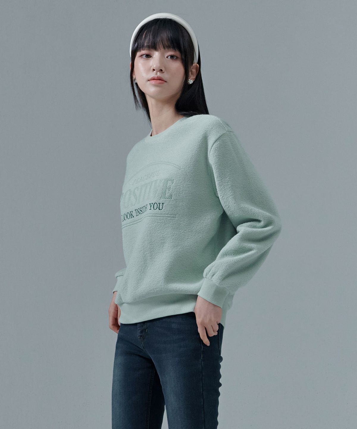 체이스컬트(CHASECULT) 여성 테리 자수 맨투맨티셔츠-CFRG5177D0H