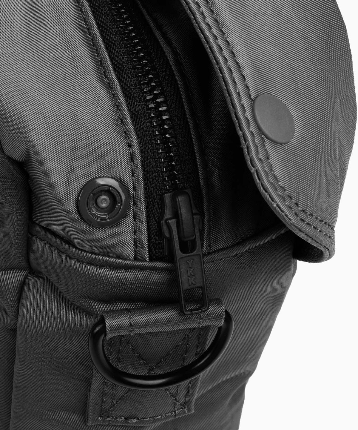 카네이테이(KANEITEI) MONDO BRIEFCASE (DARK GRAY) / RECYCLED